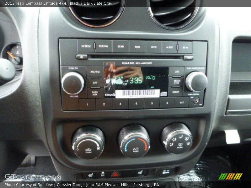 Black / Dark Slate Gray 2013 Jeep Compass Latitude 4x4
