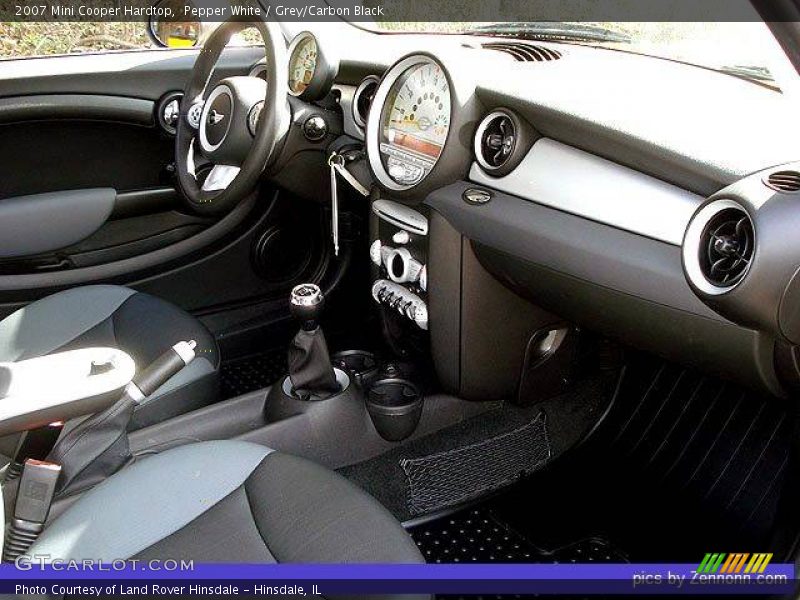 Pepper White / Grey/Carbon Black 2007 Mini Cooper Hardtop