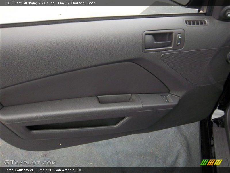 Black / Charcoal Black 2013 Ford Mustang V6 Coupe