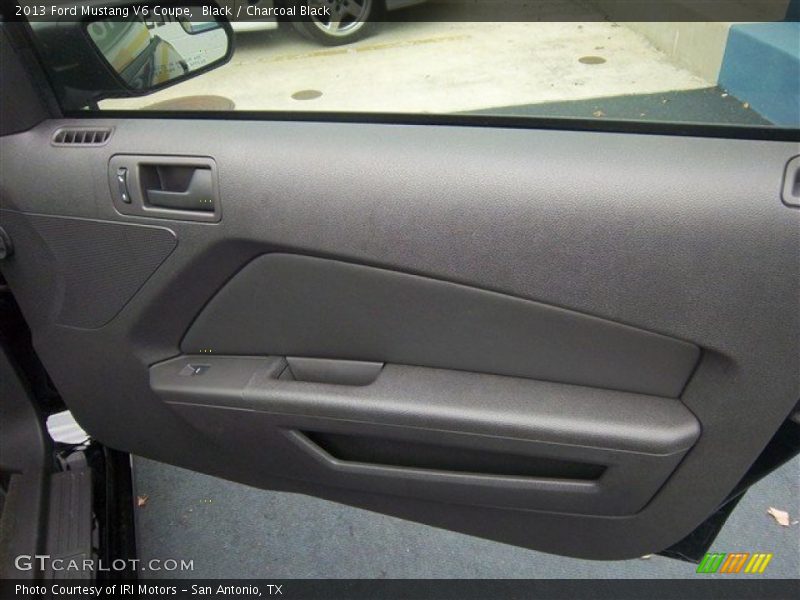 Black / Charcoal Black 2013 Ford Mustang V6 Coupe