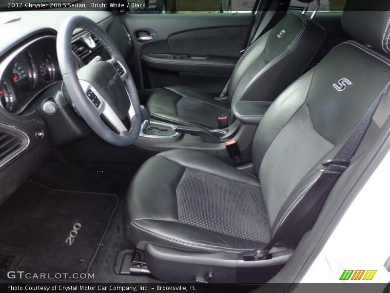 Bright White / Black 2012 Chrysler 200 S Sedan