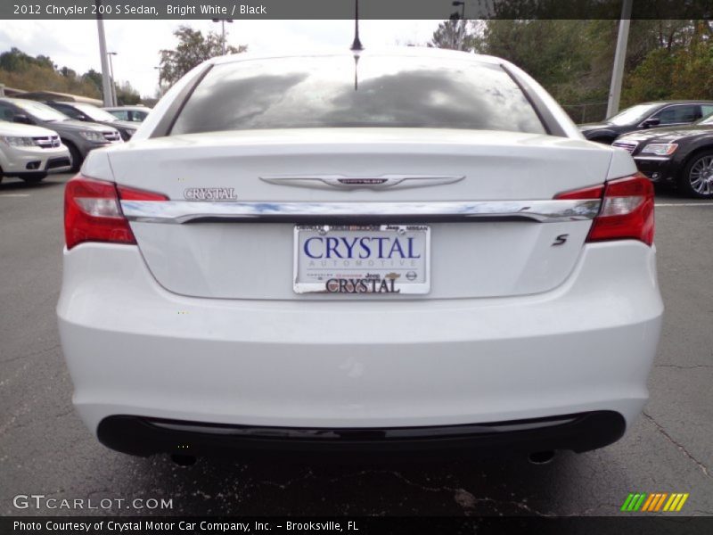 Bright White / Black 2012 Chrysler 200 S Sedan