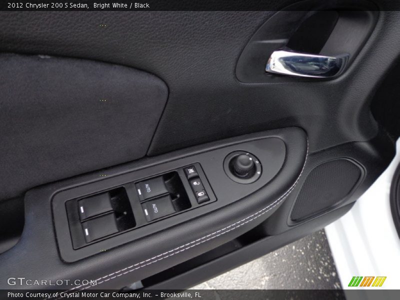 Bright White / Black 2012 Chrysler 200 S Sedan