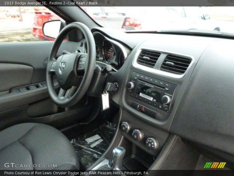 Redline 2-Coat Pearl / Black 2013 Dodge Avenger SE