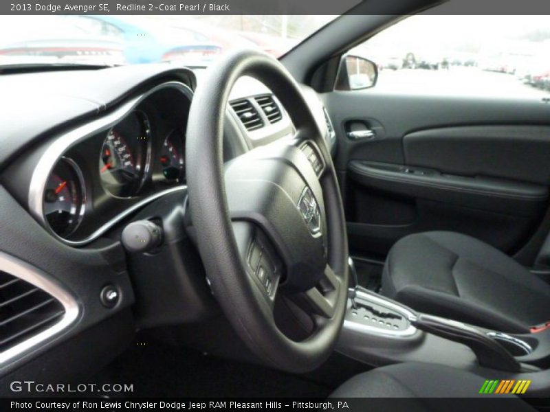 Redline 2-Coat Pearl / Black 2013 Dodge Avenger SE