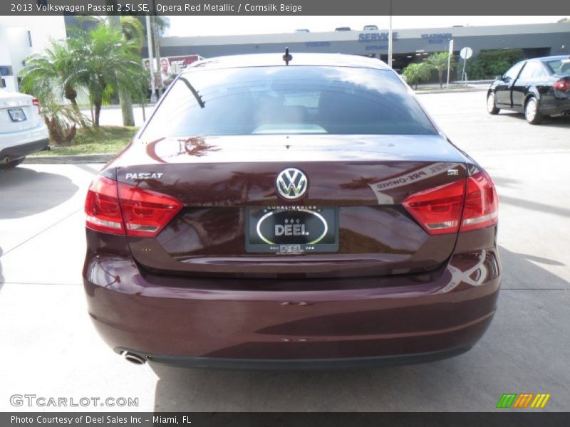 Opera Red Metallic / Cornsilk Beige 2013 Volkswagen Passat 2.5L SE