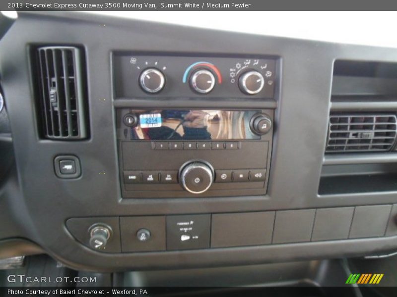 Summit White / Medium Pewter 2013 Chevrolet Express Cutaway 3500 Moving Van
