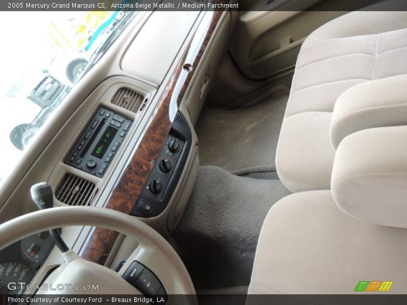 Arizona Beige Metallic / Medium Parchment 2005 Mercury Grand Marquis GS