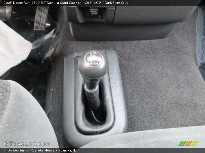 Go ManGo! / Dark Slate Gray 2005 Dodge Ram 1500 SLT Daytona Quad Cab 4x4