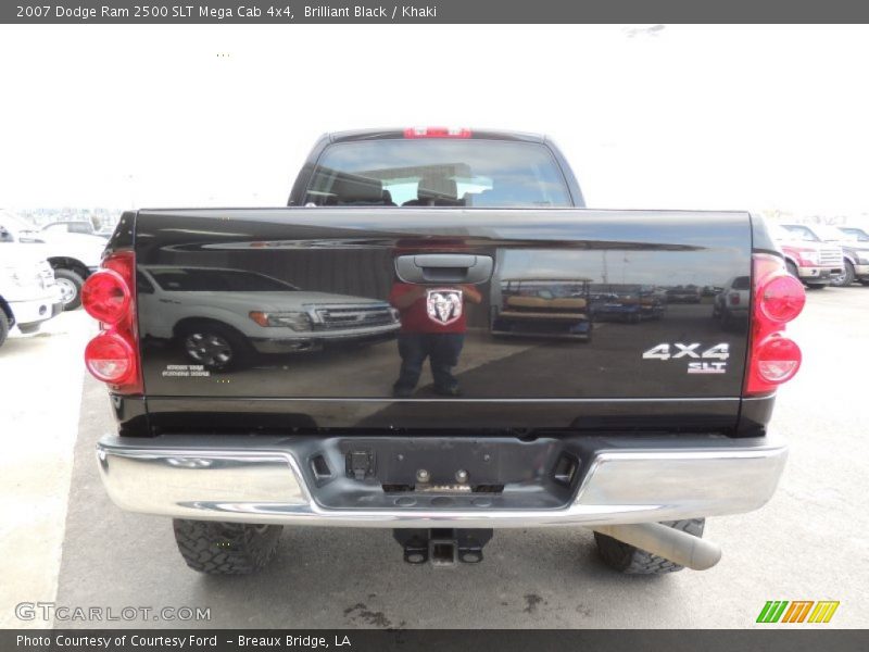 Brilliant Black / Khaki 2007 Dodge Ram 2500 SLT Mega Cab 4x4
