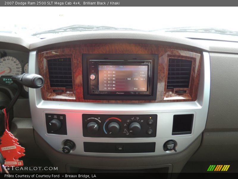 Brilliant Black / Khaki 2007 Dodge Ram 2500 SLT Mega Cab 4x4