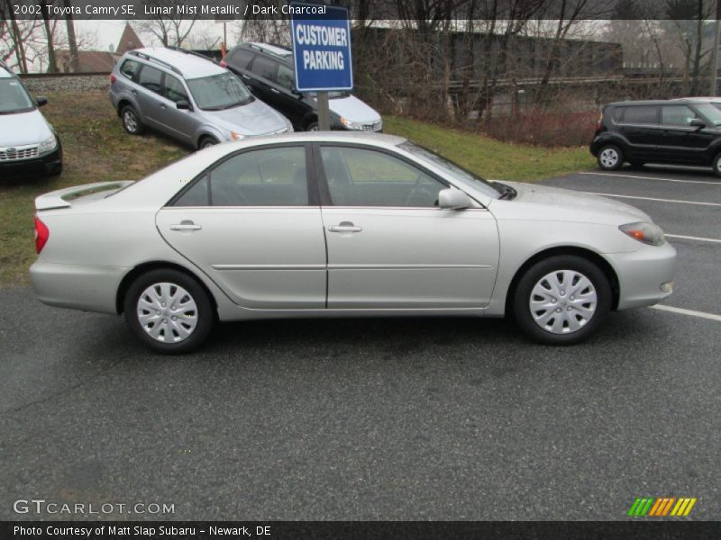 Lunar Mist Metallic / Dark Charcoal 2002 Toyota Camry SE