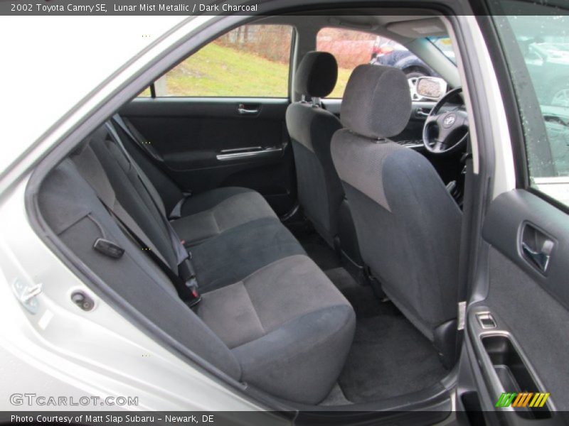 Lunar Mist Metallic / Dark Charcoal 2002 Toyota Camry SE