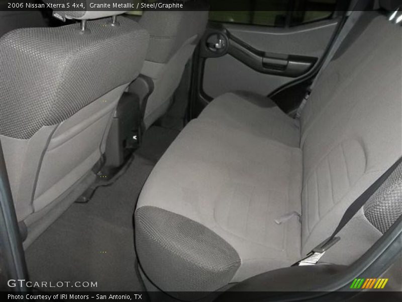 Granite Metallic / Steel/Graphite 2006 Nissan Xterra S 4x4
