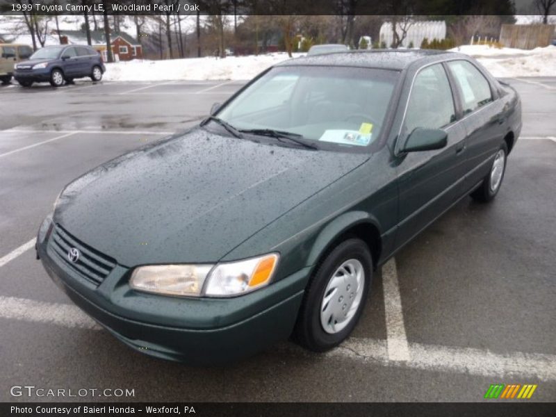 Woodland Pearl / Oak 1999 Toyota Camry LE