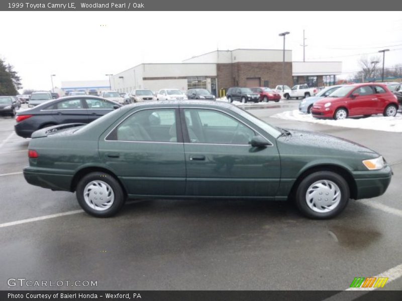 Woodland Pearl / Oak 1999 Toyota Camry LE