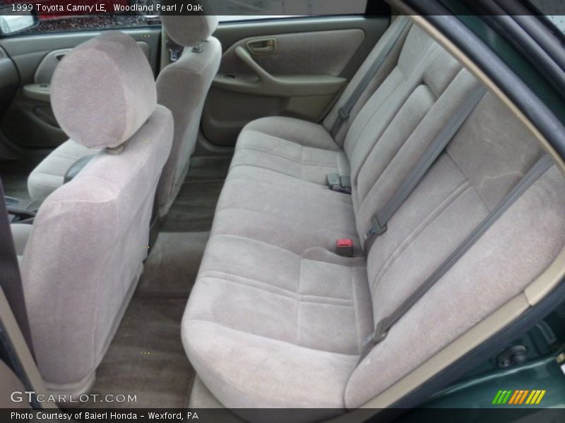 Woodland Pearl / Oak 1999 Toyota Camry LE