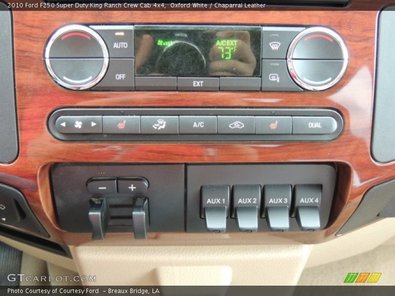 Controls of 2010 F250 Super Duty King Ranch Crew Cab 4x4