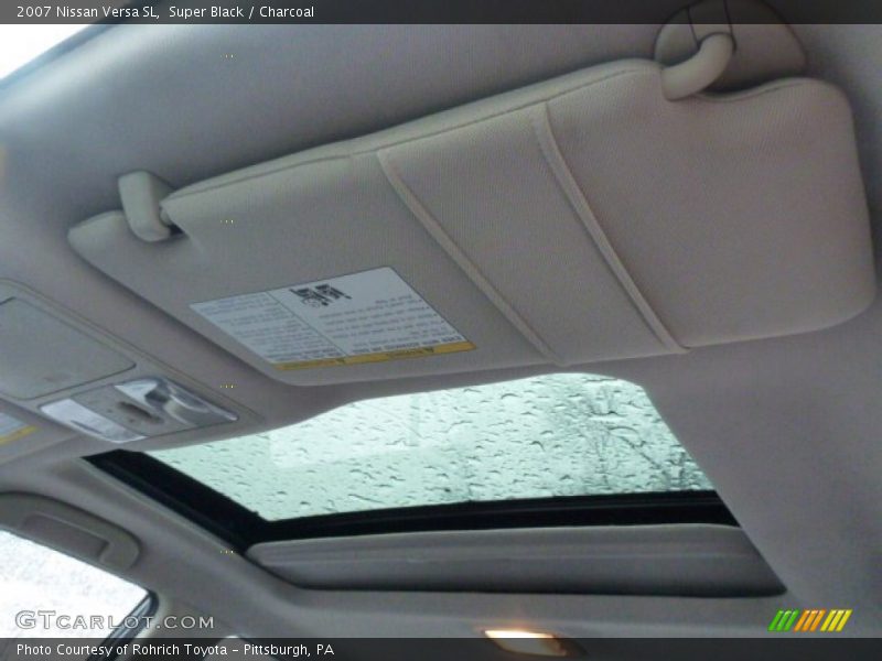 Super Black / Charcoal 2007 Nissan Versa SL
