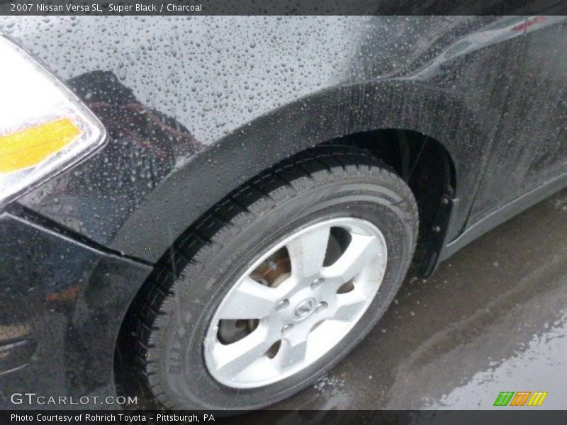 Super Black / Charcoal 2007 Nissan Versa SL