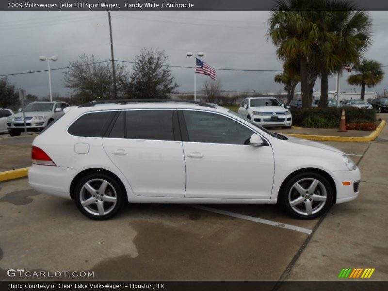 Candy White / Anthracite 2009 Volkswagen Jetta TDI SportWagen
