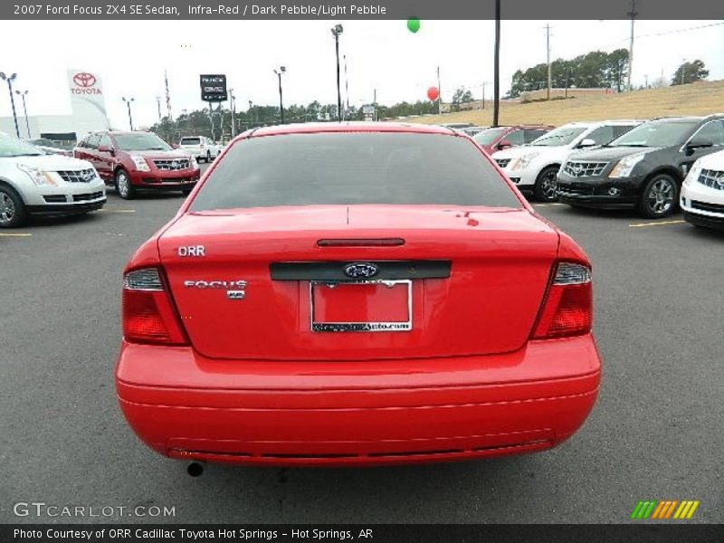 Infra-Red / Dark Pebble/Light Pebble 2007 Ford Focus ZX4 SE Sedan
