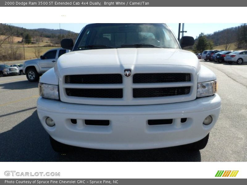 Bright White / Camel/Tan 2000 Dodge Ram 3500 ST Extended Cab 4x4 Dually