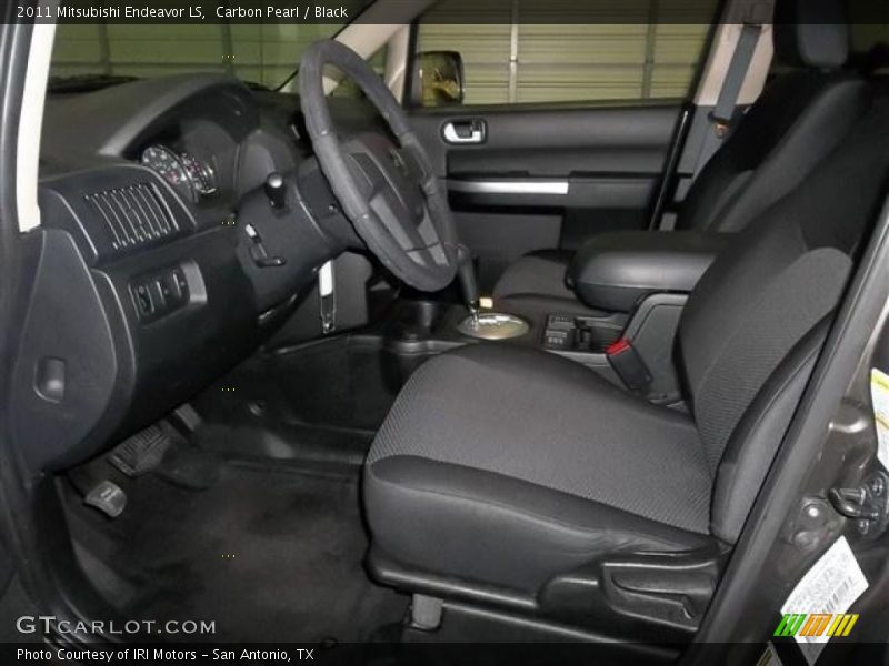 Carbon Pearl / Black 2011 Mitsubishi Endeavor LS