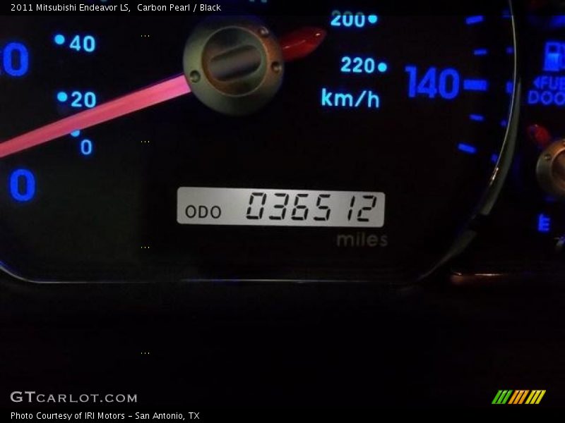 Carbon Pearl / Black 2011 Mitsubishi Endeavor LS