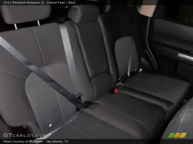 Carbon Pearl / Black 2011 Mitsubishi Endeavor LS