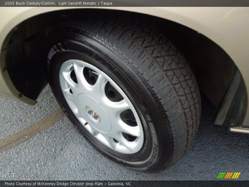 Light Sandrift Metallic / Taupe 2003 Buick Century Custom