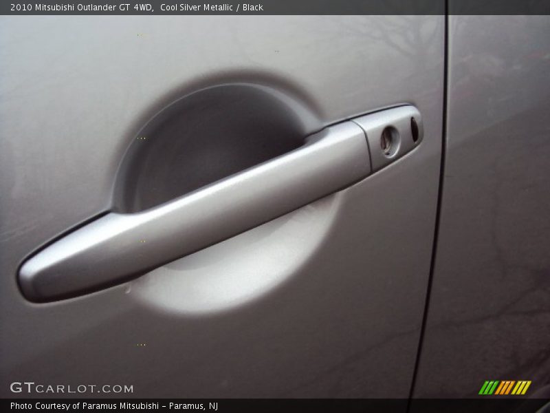 Cool Silver Metallic / Black 2010 Mitsubishi Outlander GT 4WD