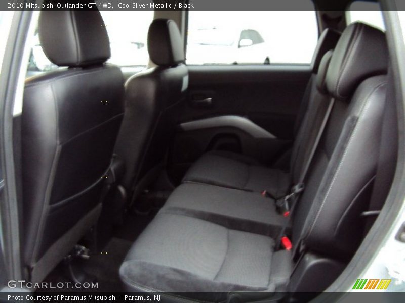 Cool Silver Metallic / Black 2010 Mitsubishi Outlander GT 4WD