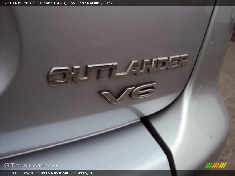 Cool Silver Metallic / Black 2010 Mitsubishi Outlander GT 4WD