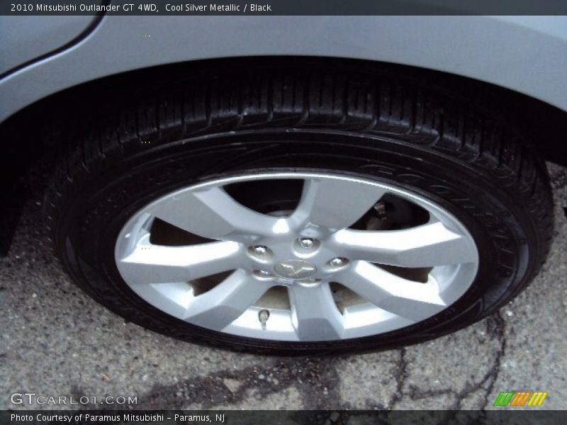 Cool Silver Metallic / Black 2010 Mitsubishi Outlander GT 4WD
