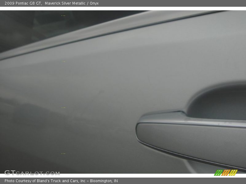 Maverick Silver Metallic / Onyx 2009 Pontiac G8 GT