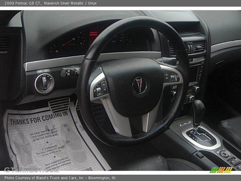 Maverick Silver Metallic / Onyx 2009 Pontiac G8 GT