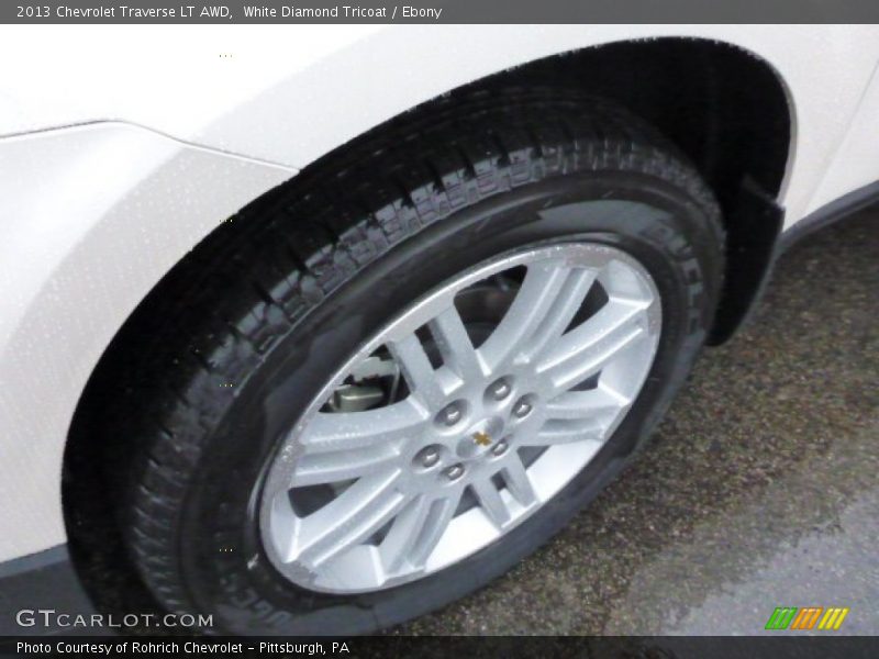 White Diamond Tricoat / Ebony 2013 Chevrolet Traverse LT AWD