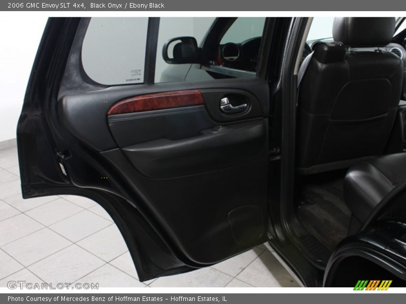 Black Onyx / Ebony Black 2006 GMC Envoy SLT 4x4