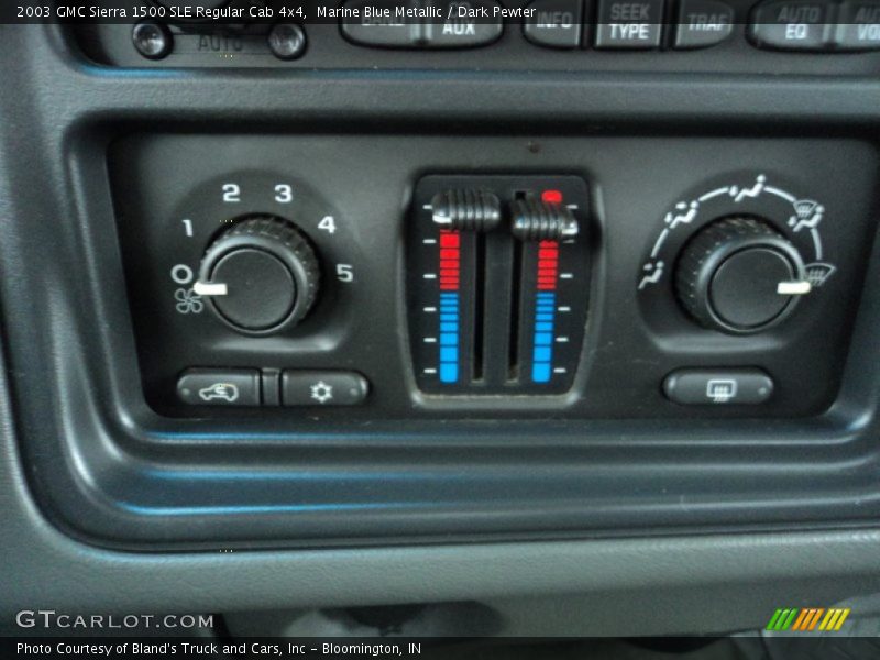 Controls of 2003 Sierra 1500 SLE Regular Cab 4x4
