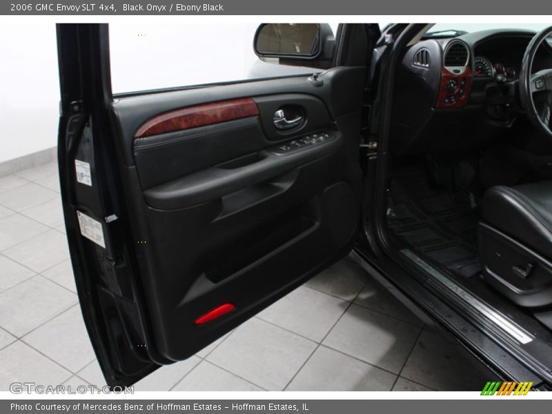 Black Onyx / Ebony Black 2006 GMC Envoy SLT 4x4