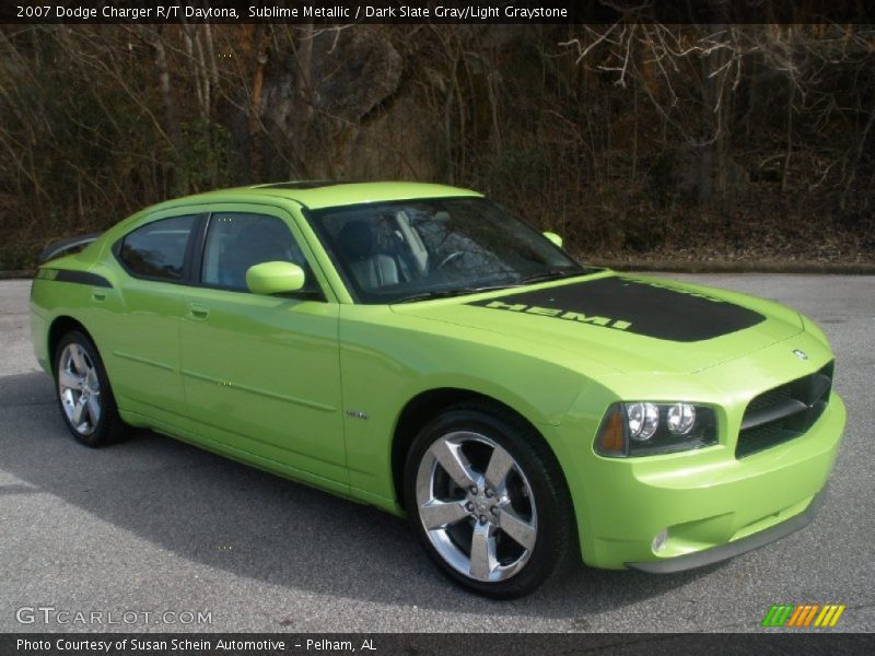 Front 3/4 View of 2007 Charger R/T Daytona