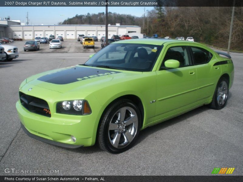 Front 3/4 View of 2007 Charger R/T Daytona