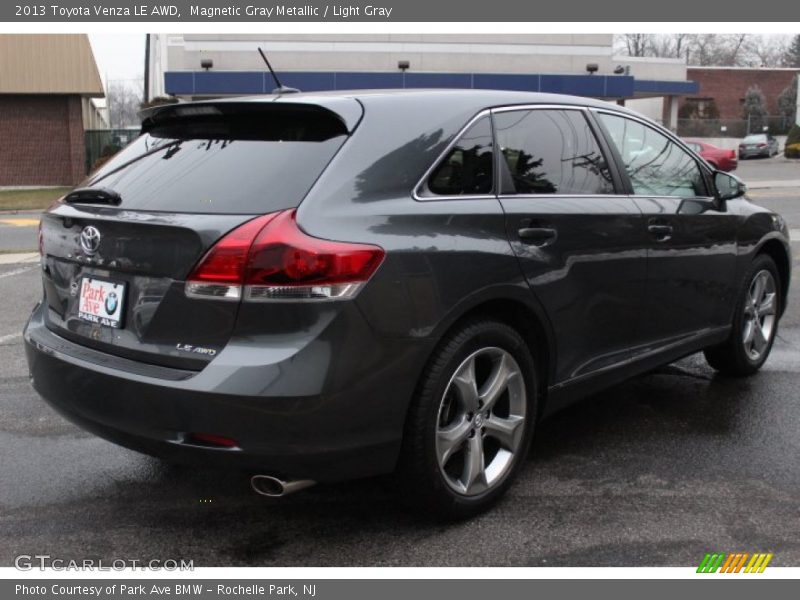 Magnetic Gray Metallic / Light Gray 2013 Toyota Venza LE AWD