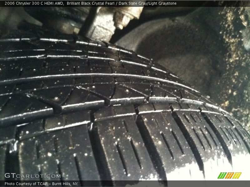 Brilliant Black Crystal Pearl / Dark Slate Gray/Light Graystone 2006 Chrysler 300 C HEMI AWD