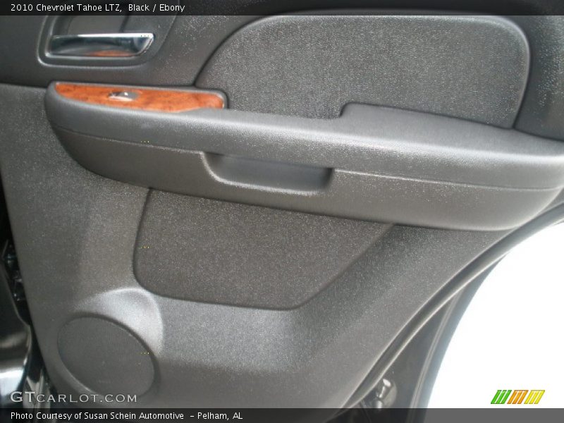 Black / Ebony 2010 Chevrolet Tahoe LTZ