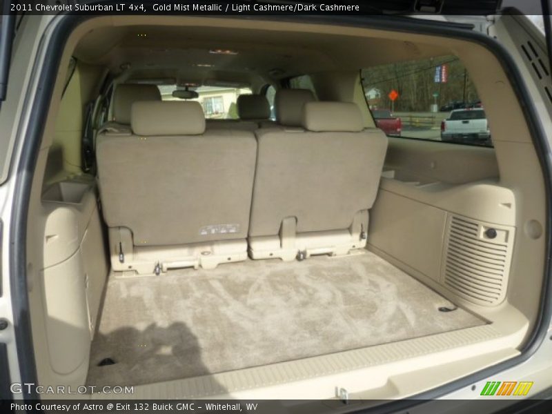  2011 Suburban LT 4x4 Trunk