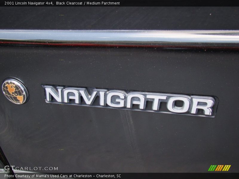 Black Clearcoat / Medium Parchment 2001 Lincoln Navigator 4x4