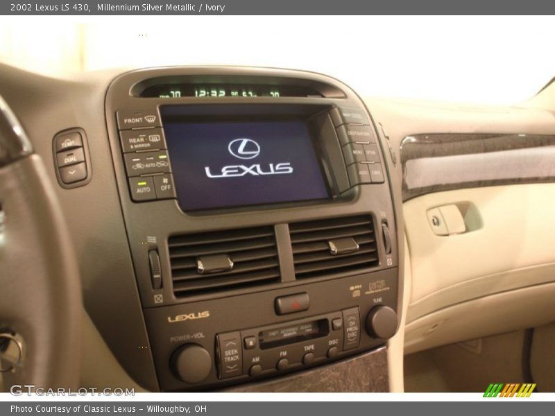 Millennium Silver Metallic / Ivory 2002 Lexus LS 430