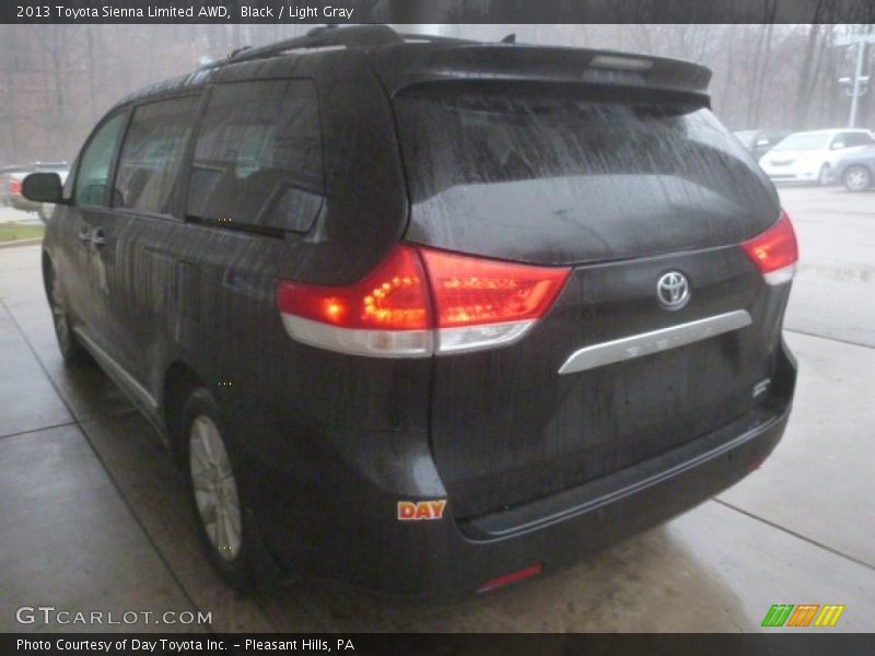 Black / Light Gray 2013 Toyota Sienna Limited AWD